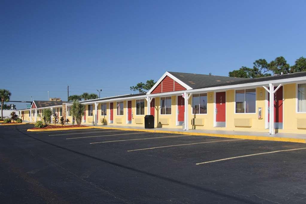 Knights Inn Punta Gorda Zewnętrze zdjęcie