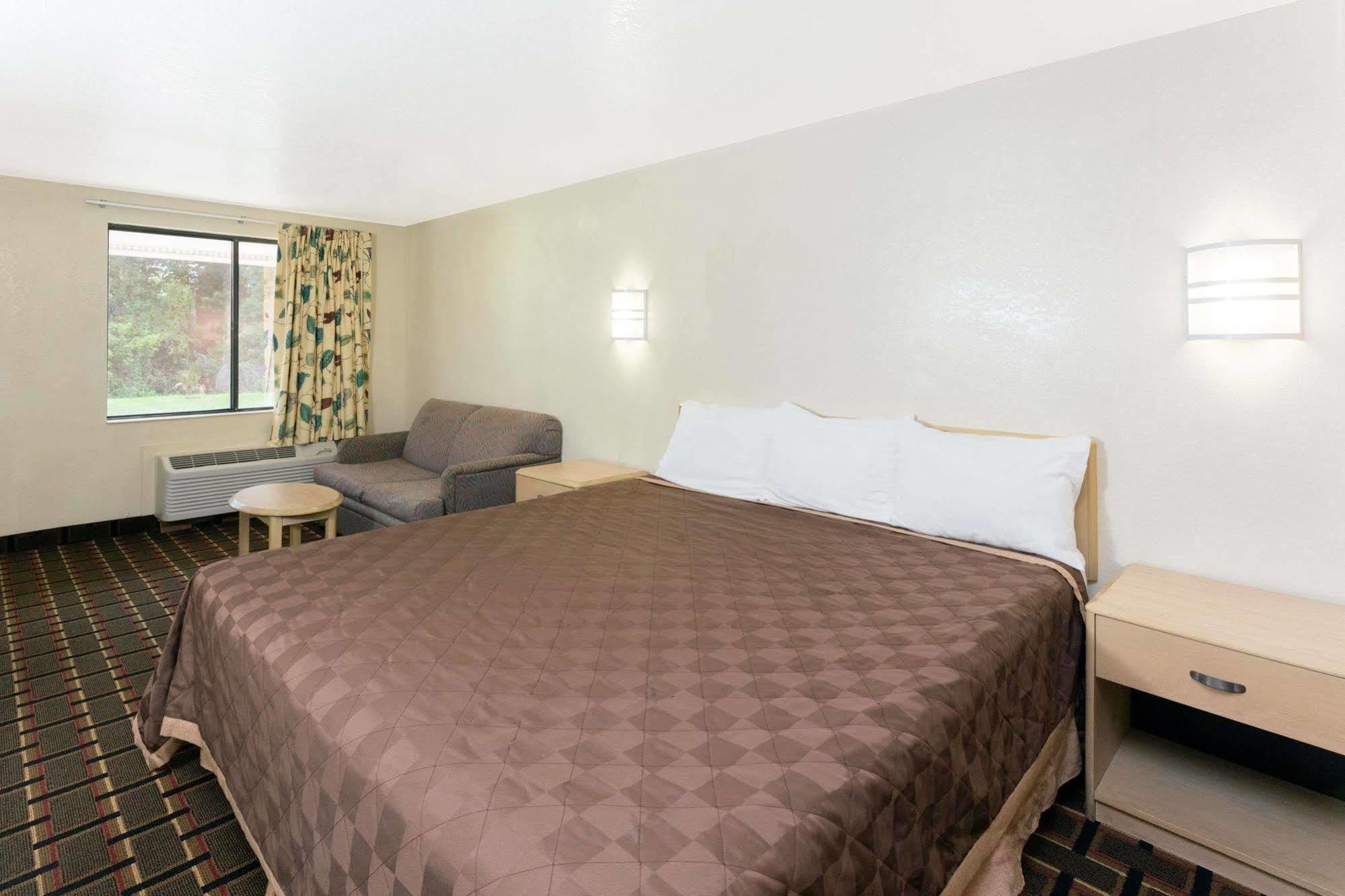 Knights Inn Punta Gorda Zewnętrze zdjęcie