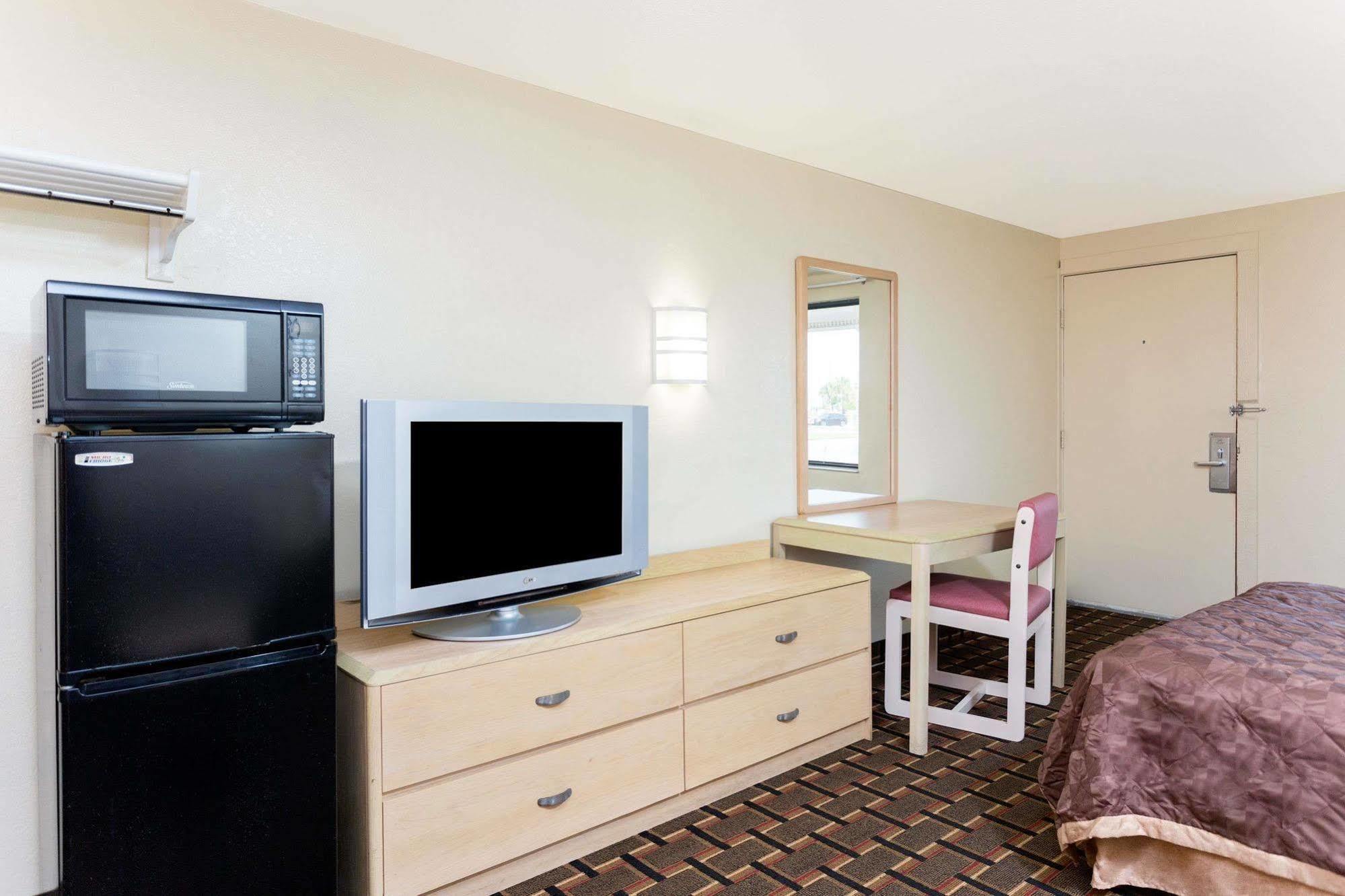 Knights Inn Punta Gorda Zewnętrze zdjęcie