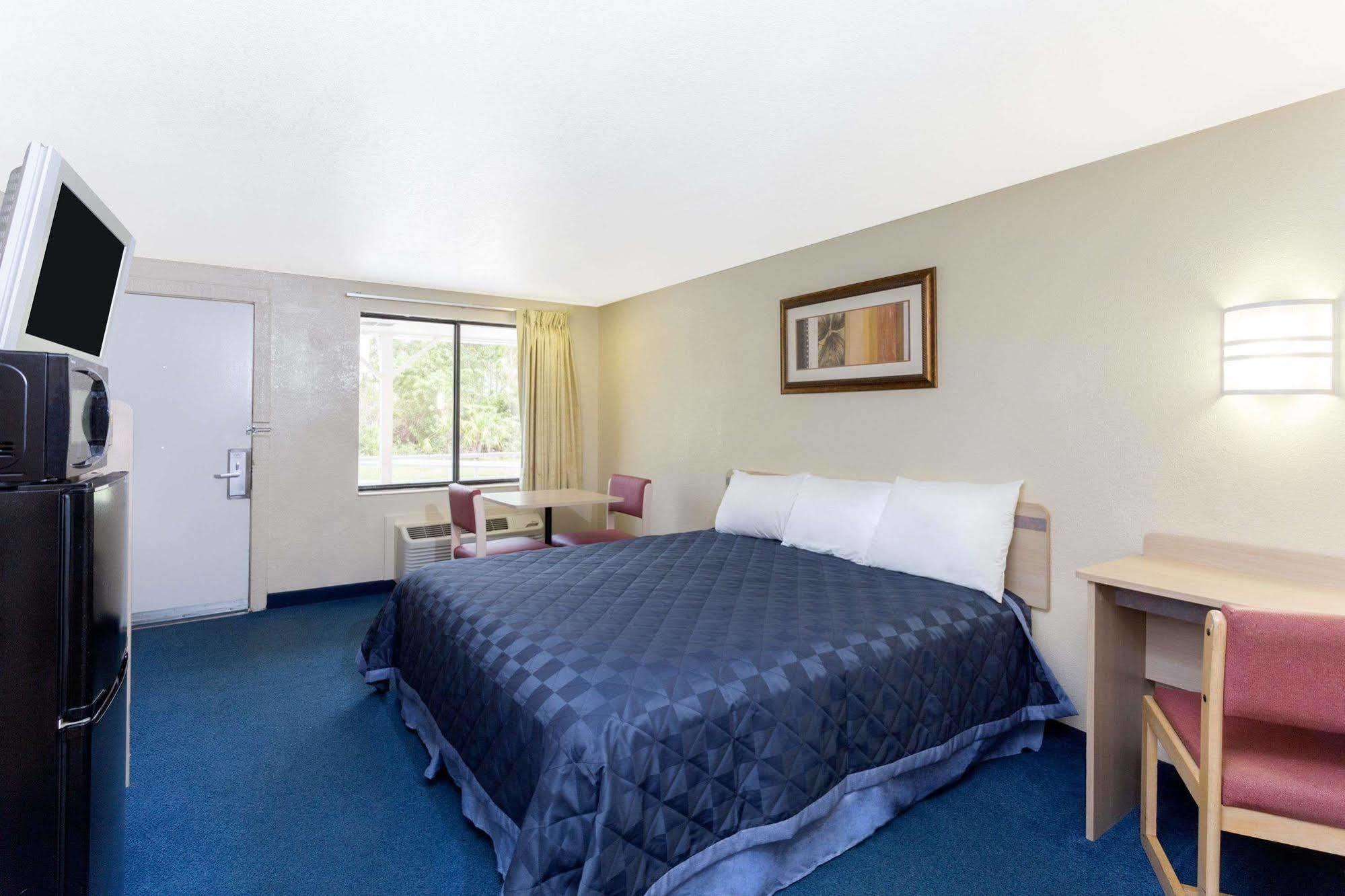 Knights Inn Punta Gorda Zewnętrze zdjęcie